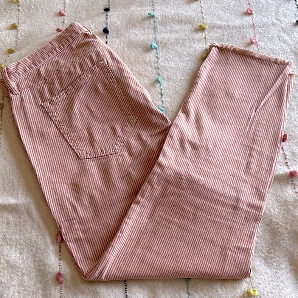 LOFT SKINNY CROPPED LIGHT RED PINSTRIPED JEANS sz30/10